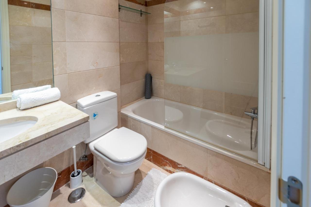 Appartement 2Br Calanova Grand Golf - Wifi/Ac/Pool à Málaga Extérieur photo